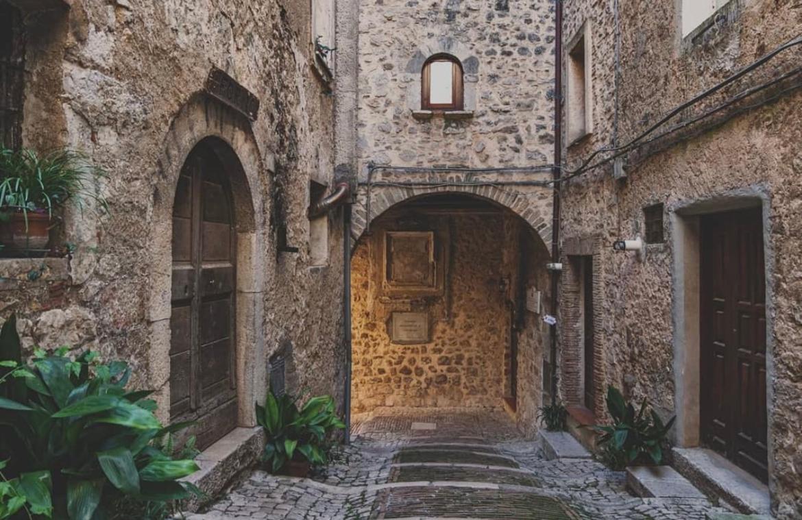 Residenza Il Panorama Della Ciociaria Bed & Breakfast Castro dei Volsci Bagian luar foto