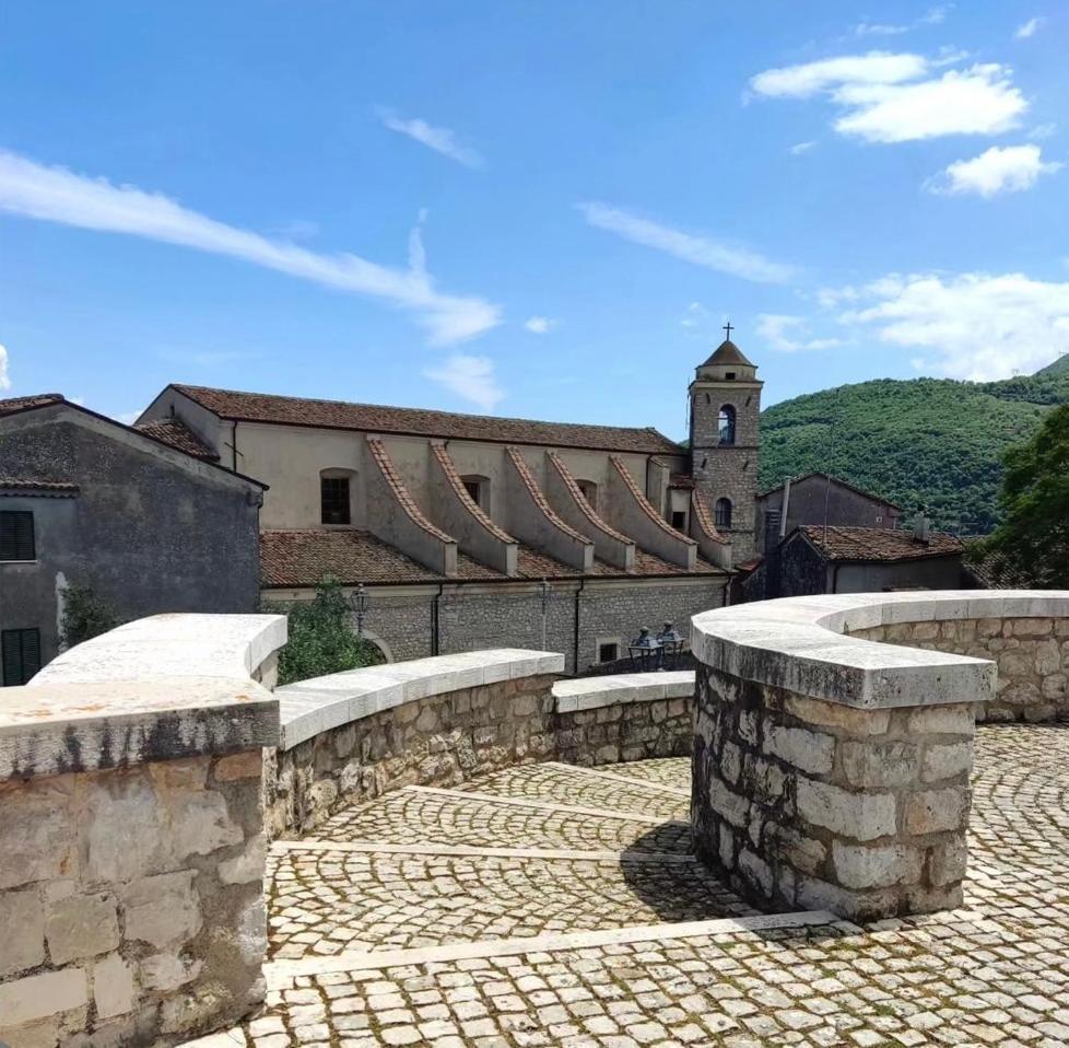 Residenza Il Panorama Della Ciociaria Bed & Breakfast Castro dei Volsci Bagian luar foto