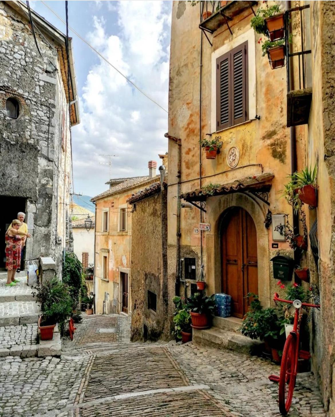 Residenza Il Panorama Della Ciociaria Bed & Breakfast Castro dei Volsci Bagian luar foto