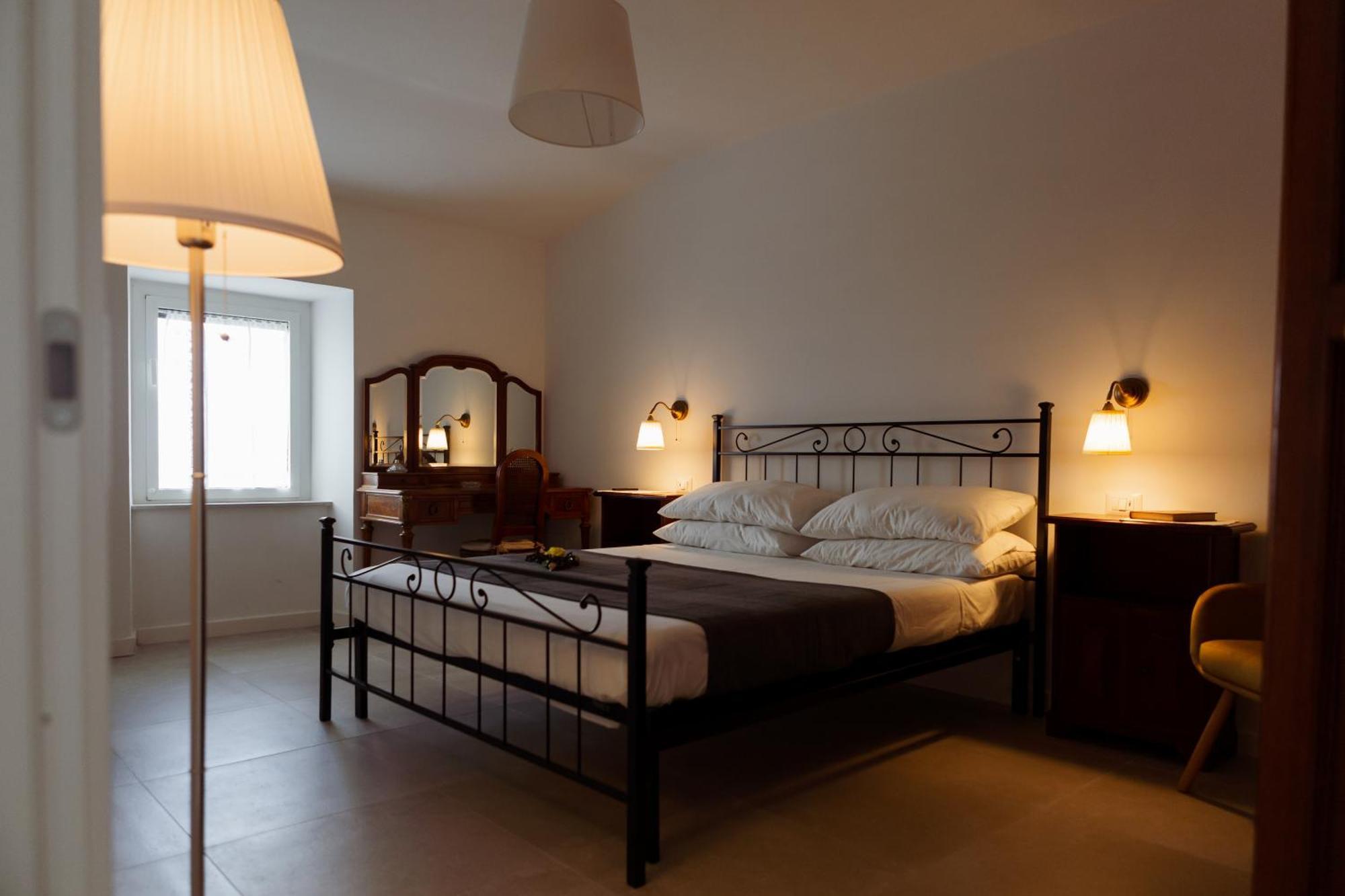Residenza Il Panorama Della Ciociaria Bed & Breakfast Castro dei Volsci Bagian luar foto