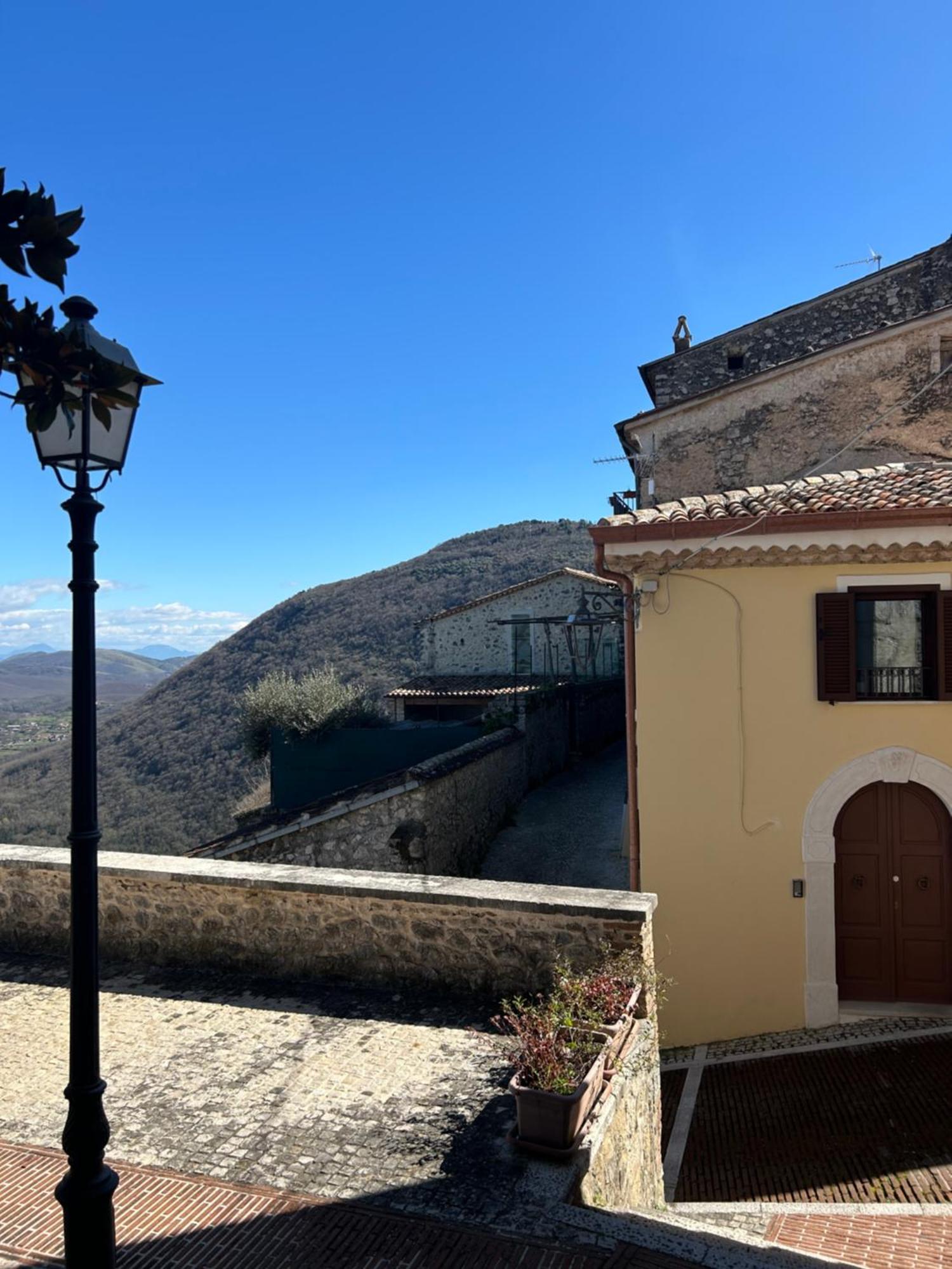 Residenza Il Panorama Della Ciociaria Bed & Breakfast Castro dei Volsci Bagian luar foto